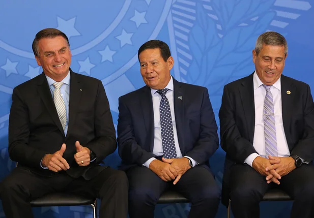 Jair Bolsonaro, Hamilton Mourão e Braga Netto