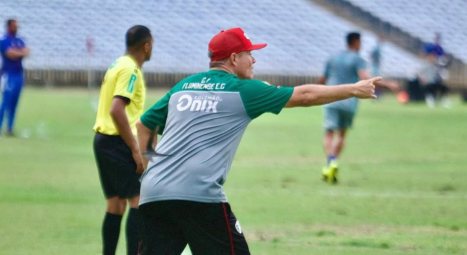 Marcinho Guerreio, técnico do Fluminense-PI