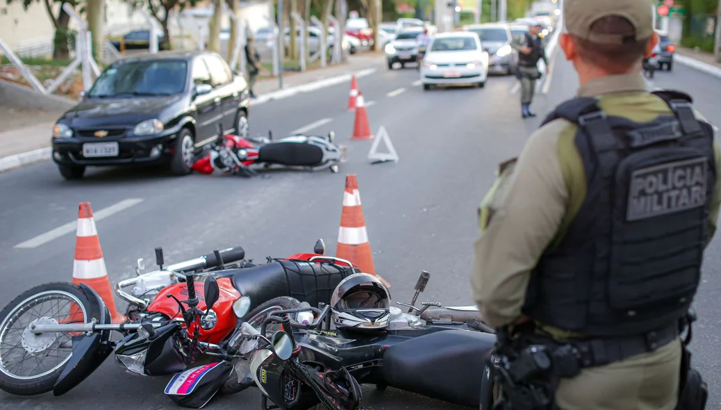 Motociclista teve ferimentos leves