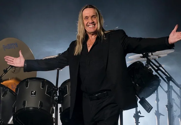 Nicko McBrain