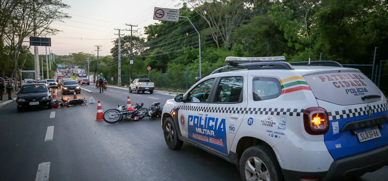 Polícia Militar no local