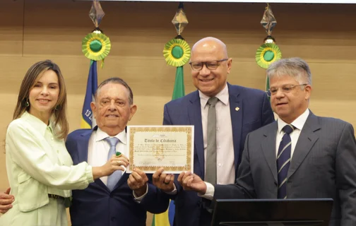 Prefeito de Uruçuí recebe título de Cidadão Piauiense