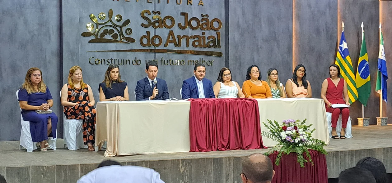 Prefeito eleito Abdoral Melo é diplomado pela Justiça Eleitoral