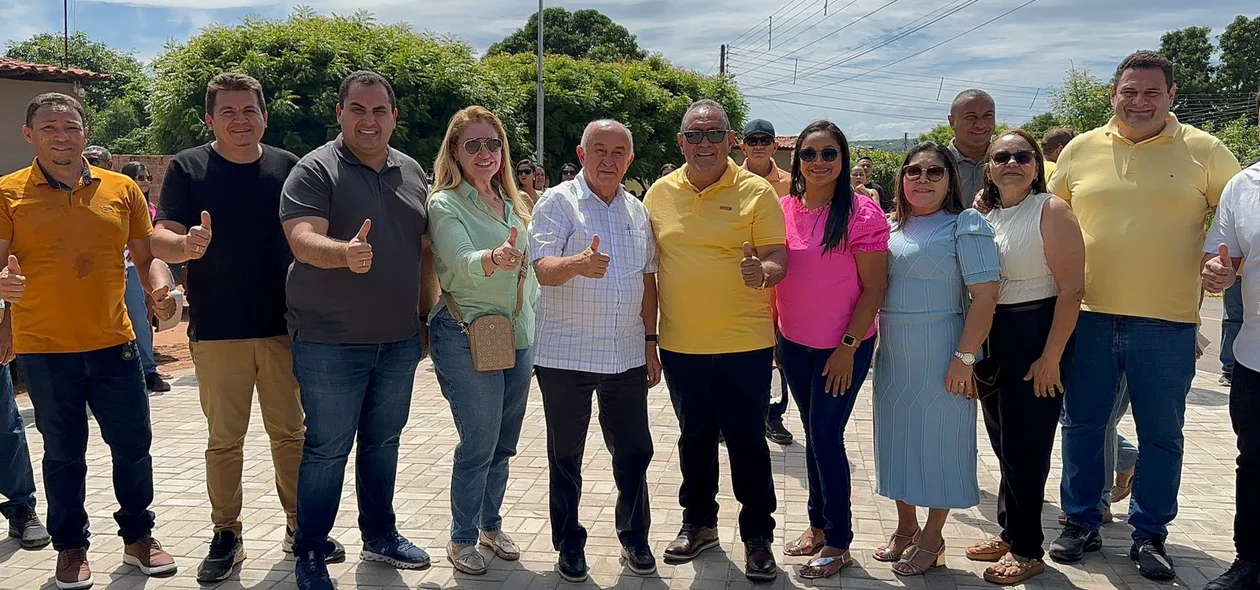 Prefeito Geraldim reuniu aliados na inauguração de obras