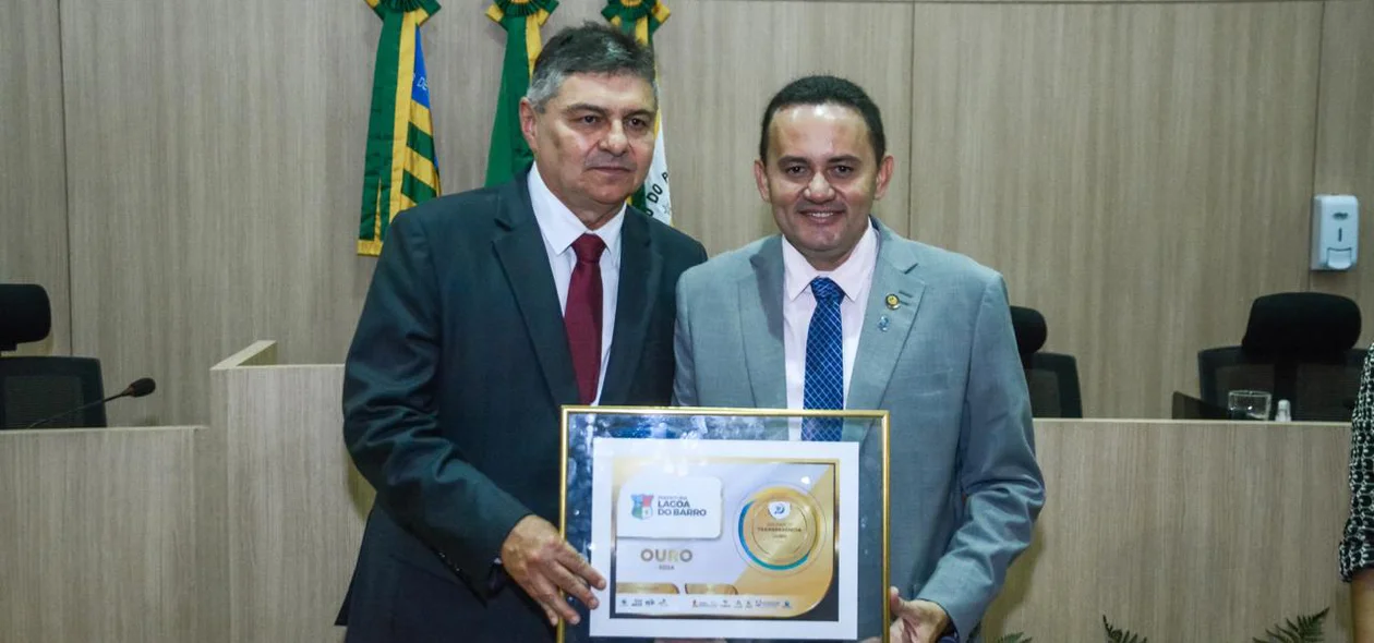 Prefeitura de Lagoa do Barro recebe selo de Ouro