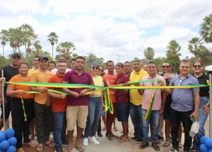 Prefeitura de  Nossa Senhora de Nazaré entrega duas passagens molhadas e 1km de estradas vicinais