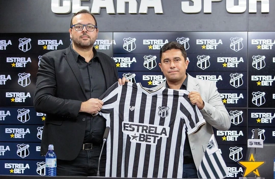 Representante do Estrela da Bet e o Presidente do Ceará, João Paulo Silva