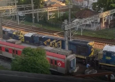 Trem de carga descarrila em São Paulo