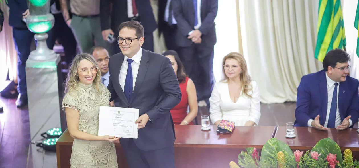 Vereador Daniel Carvalho é diplomado durante solenidade em Teresina