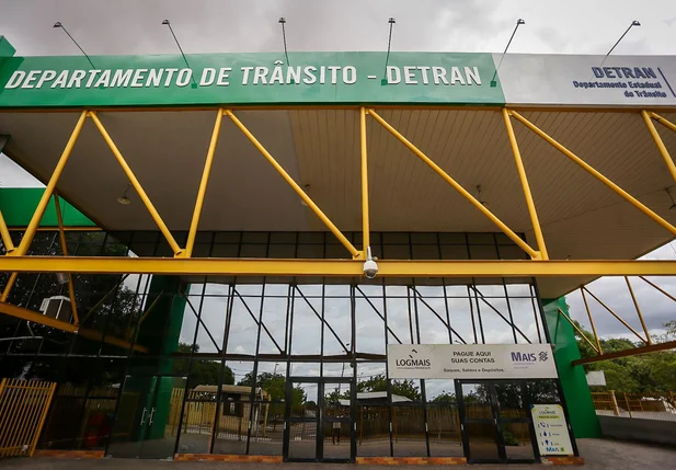 DETRAN, Departamento de Trânsito