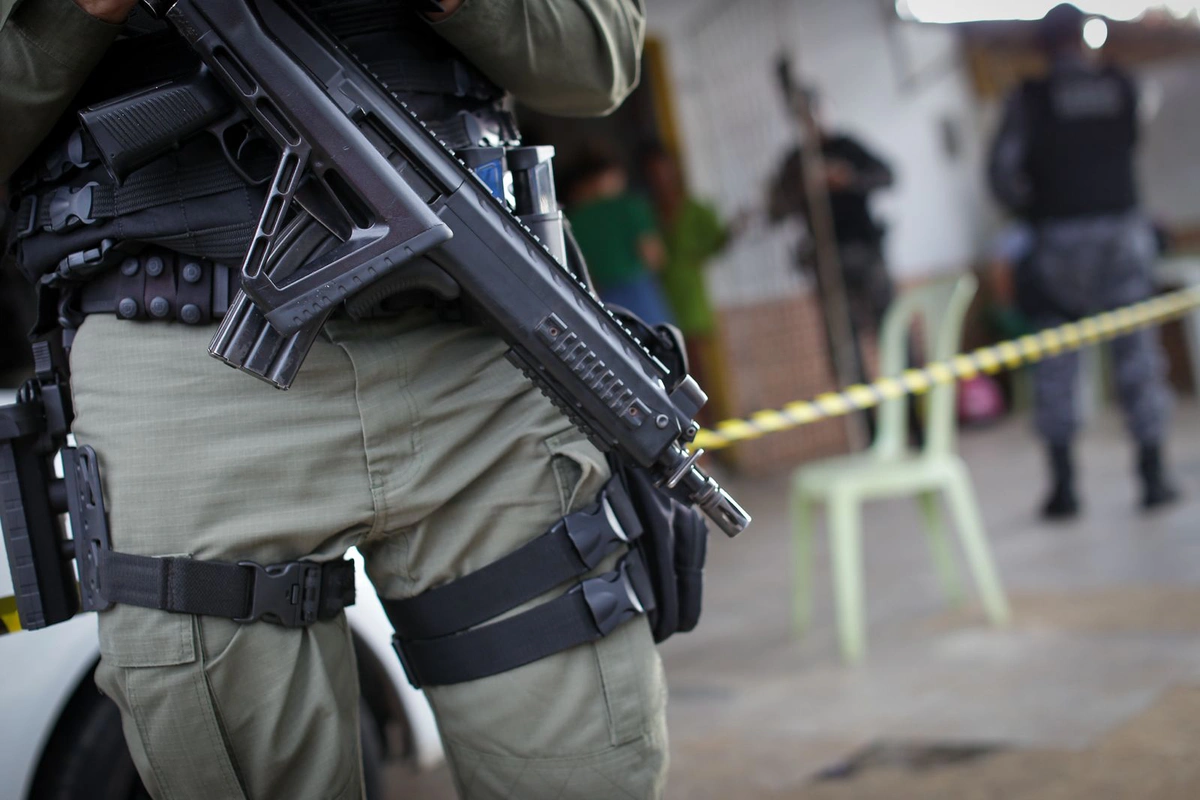 Policiais militares no local do homicídio