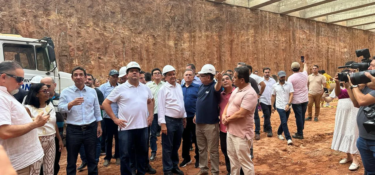 Visita à obra de rebaixamento da Avenida João XXIII