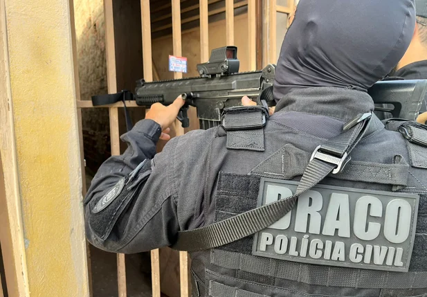 Ação policial na Operação DRACO 100