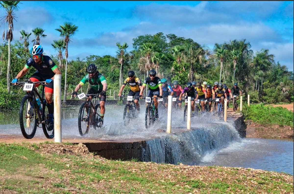 Ciclistas que participaram da 37ª edição do Enduro do Jenipapo