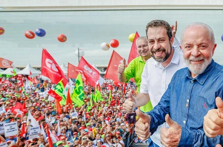 Lula pediu votos para Boulos durante ato em comemoração ao Dia do Trabalhador, neste 1º de maio