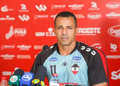 Anderson Kamar, técnico interino do River-PI