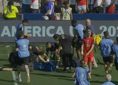 Bandeirinha desmaiou durante o jogo entre Canadá e Peru
