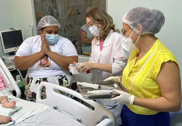 Criança recebeu medicamento no Hospital Infantil Lucídio Portella
