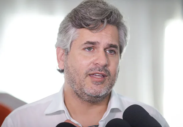 Deputado estadual Pablo Santos