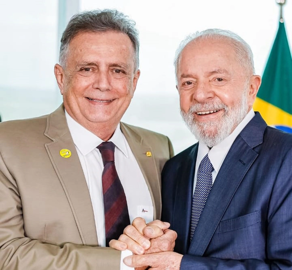 Deputado Flávio Nogueira ao lado do presidente Lula