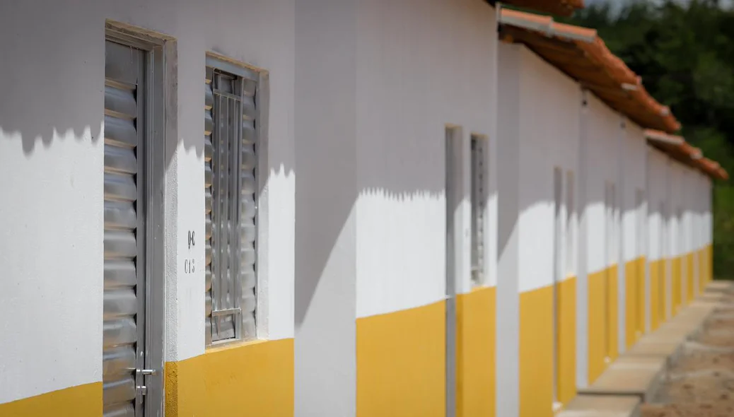 Dr. Pessoa entrega 22 casas no Parque Rodoviário