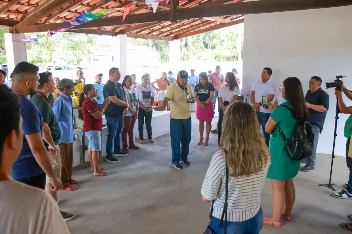 Dr. Pessoa inaugura Casa de Farinha no povoado Boa Hora