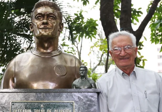 Ex-volante do Palmeiras morre aos 84 anos