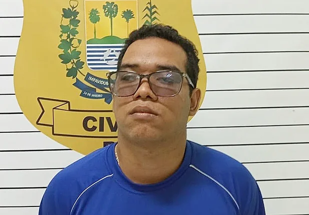 Mateus dos Santos Almeida, acusado de causar prejuízo de R$ 100 mil a 13 alunos de uma faculdade particular em Parnaíba