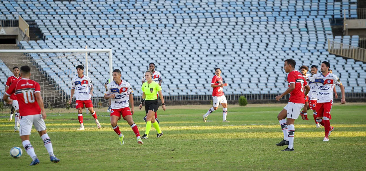 Albertão foi palco do jogo entre River e Porto Velho