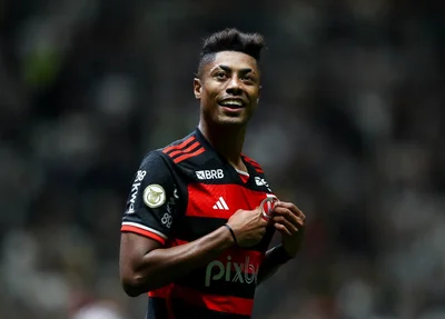 Bruno Henrique marcou dois gols na partida