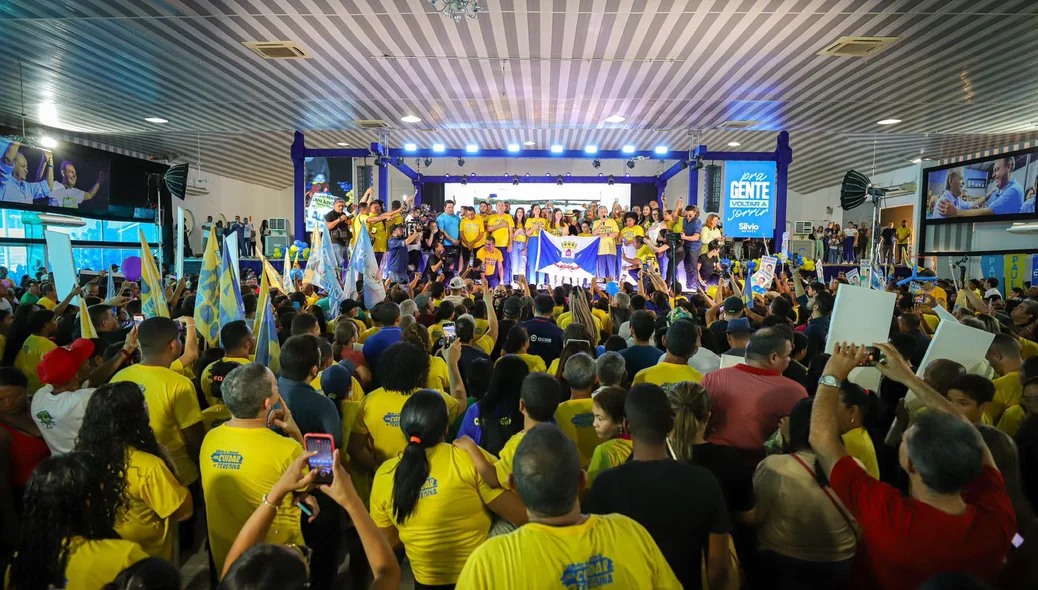 Eleitores e apoiadores dos candidatos à Prefeitura de Teresina
