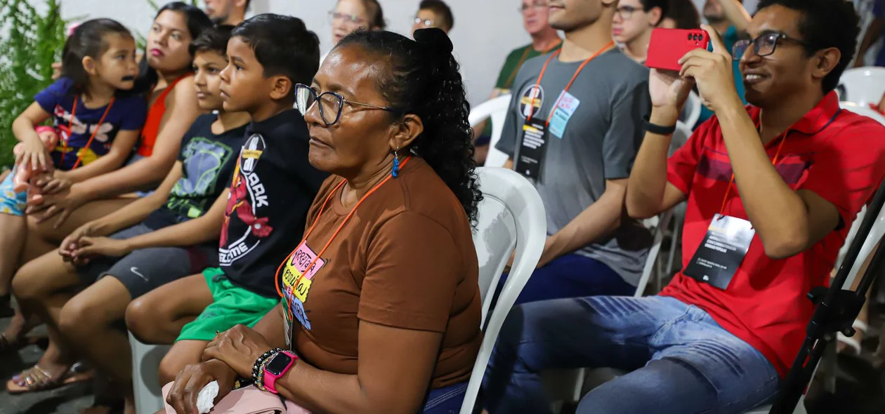 Filiados ao partido UP na convenção