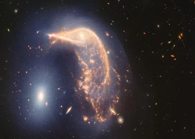 Galáxias em forma de pinguim e ovo