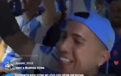 Jogadores da Argentina cantam música racista