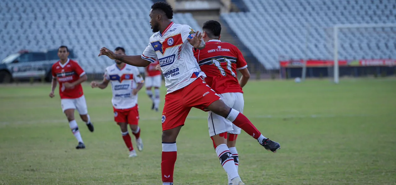 Jogadores do Porto Velho e River