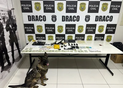 Material apreendido pelo DRACO na Operação 142