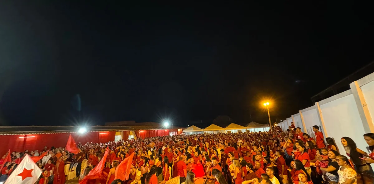 Milhares de pessoas compareceram ao evento