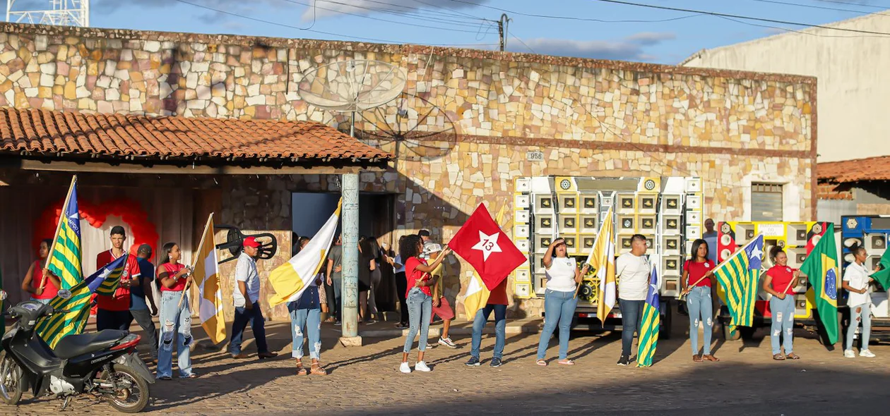 O evento ocorreu no Tropikaliente Show