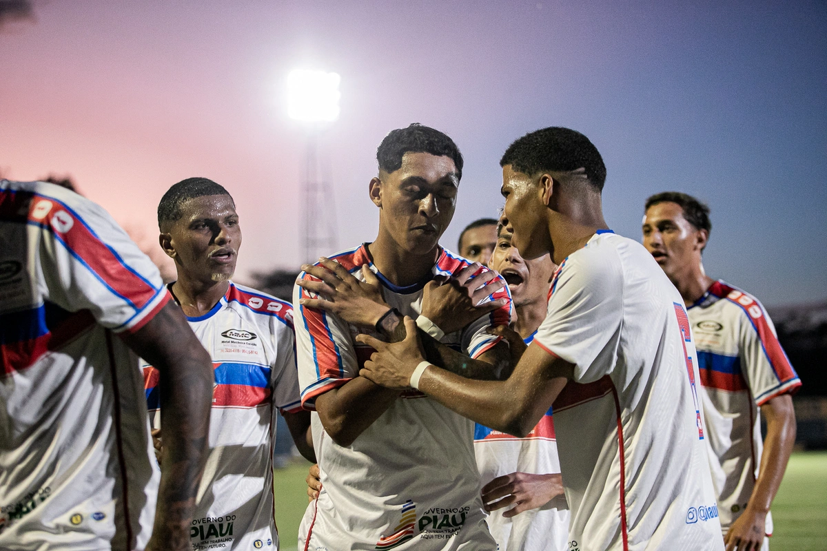 Piauí goleia Flamengo-PI no Campeonato Piauiense Sub-20 2024