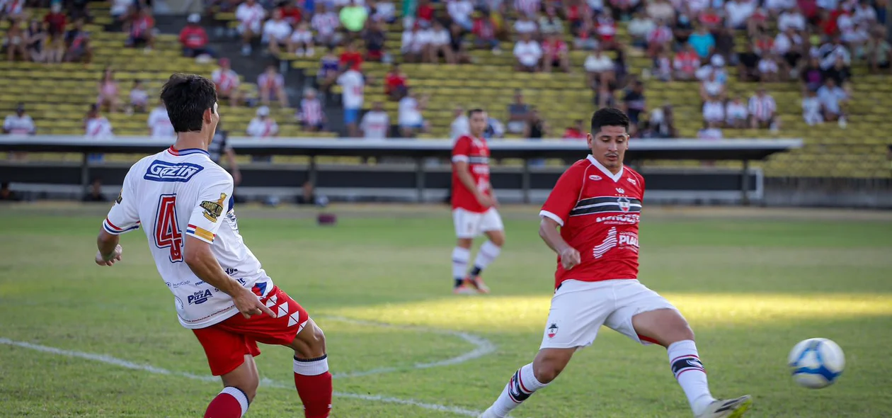 Porto Velho e River se enfrentando