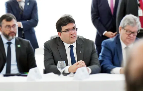 Rafael Fonteles em reunião no Palácio do Planalto