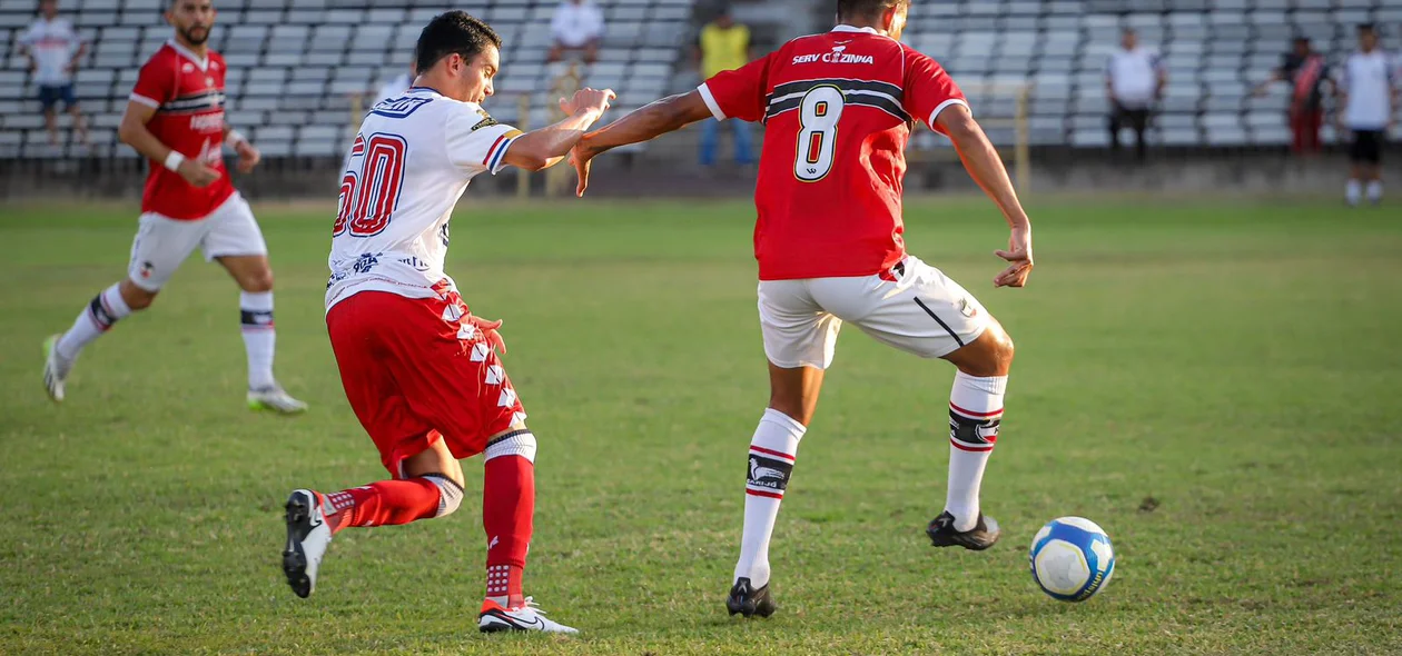 River com posse de bola