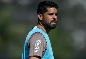 Corinthians anuncia demissão do técnico António Oliveira