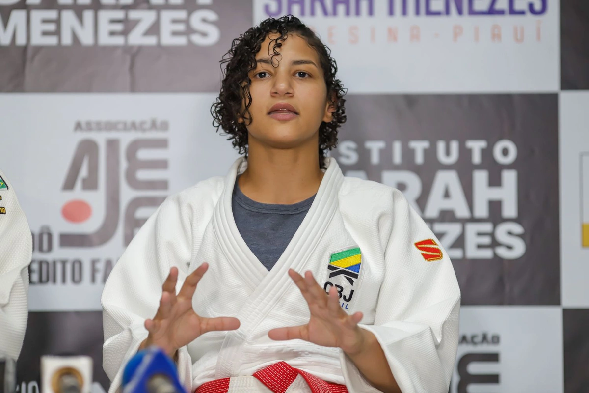 Treinadora da seleção brasileira feminina de judô, Sarah Menezes