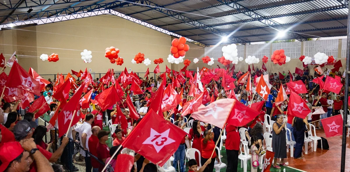 A convenção ocorreu no A convenção ocorreu no Ginásio Poliesportivo Bernardo Costa Filho