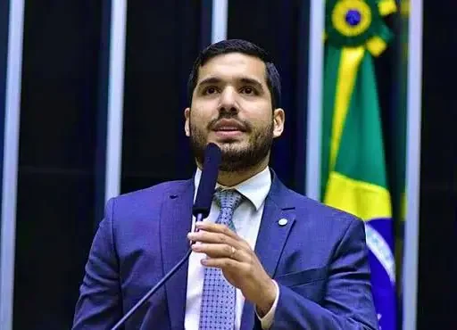 Deputado federal André Fernandes