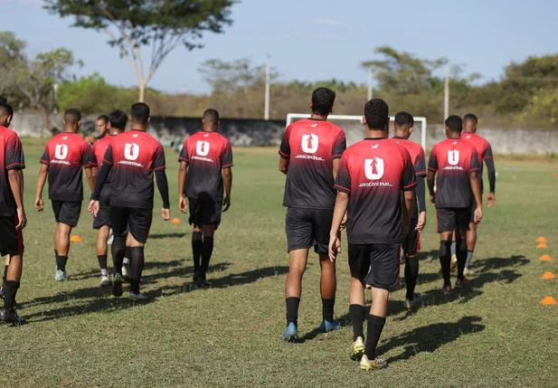 Flamengo-PI realiza mais um treino para estreia no Campeonato Piauiense Série B 2024