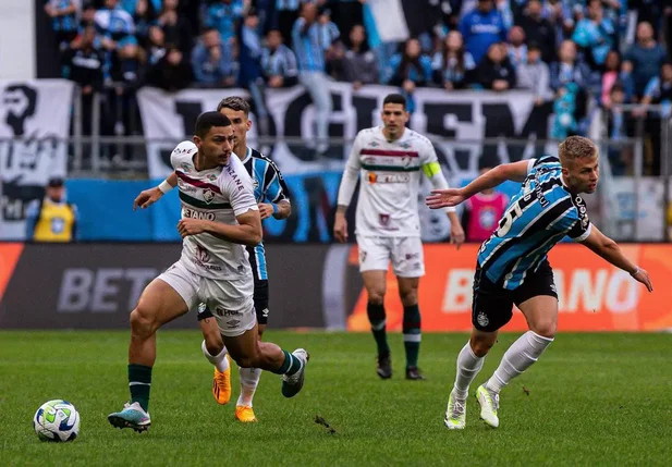 Fluminense e Grêmio se enfrentarão nesta terça-feira