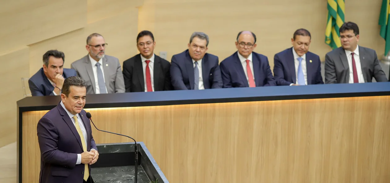 Henrique Pires falou durante solenidade de Luis Felipe Salomão em Teresina