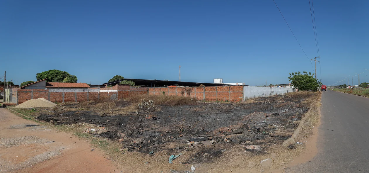 Incêndio foi registrado na garagem de ônibus da RA Viagens